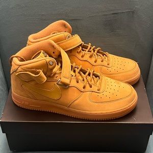 Nike Air Force 1 Mid ‘07